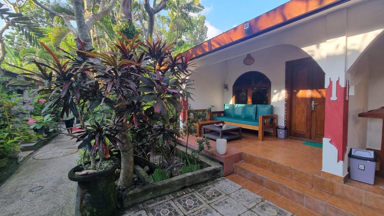 Catra Homestay Beach Apartments 甘地达萨 外观 照片