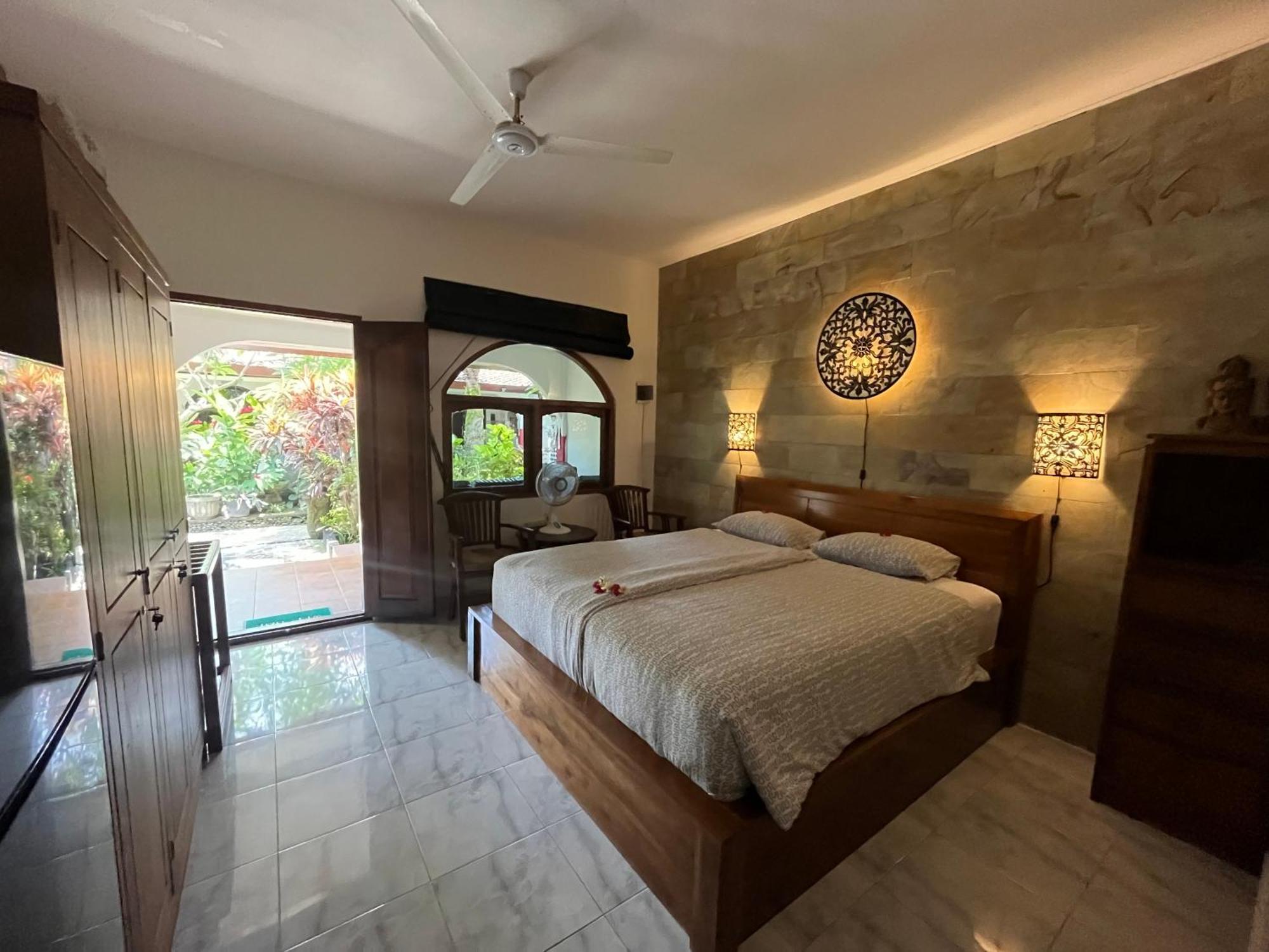 Catra Homestay Beach Apartments 甘地达萨 外观 照片